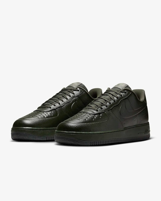 AirForce 1s “BLACK” Low